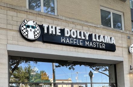 storefront signs and graphics solutions