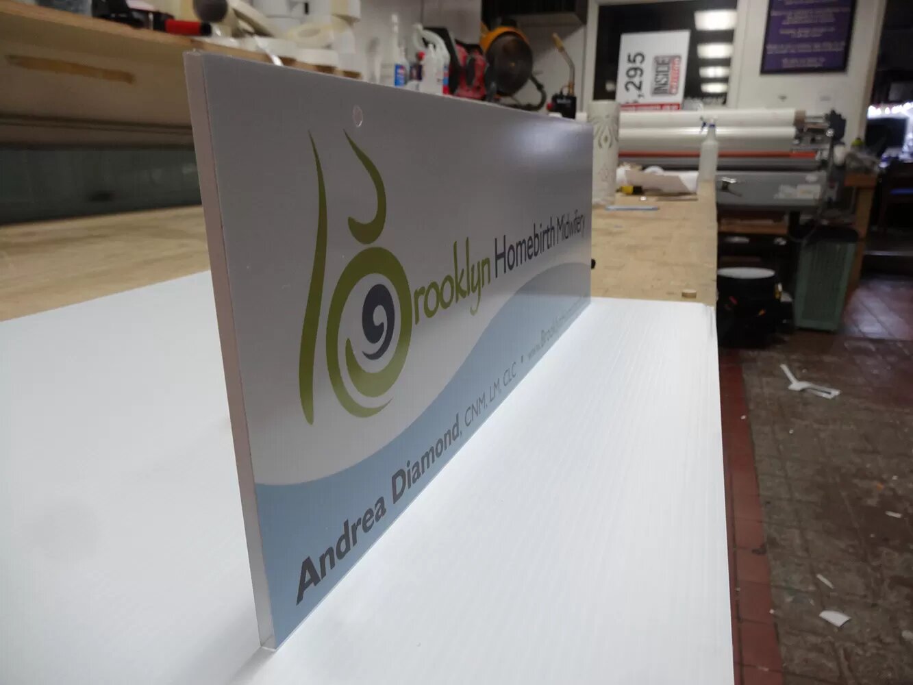 local sign printing shop