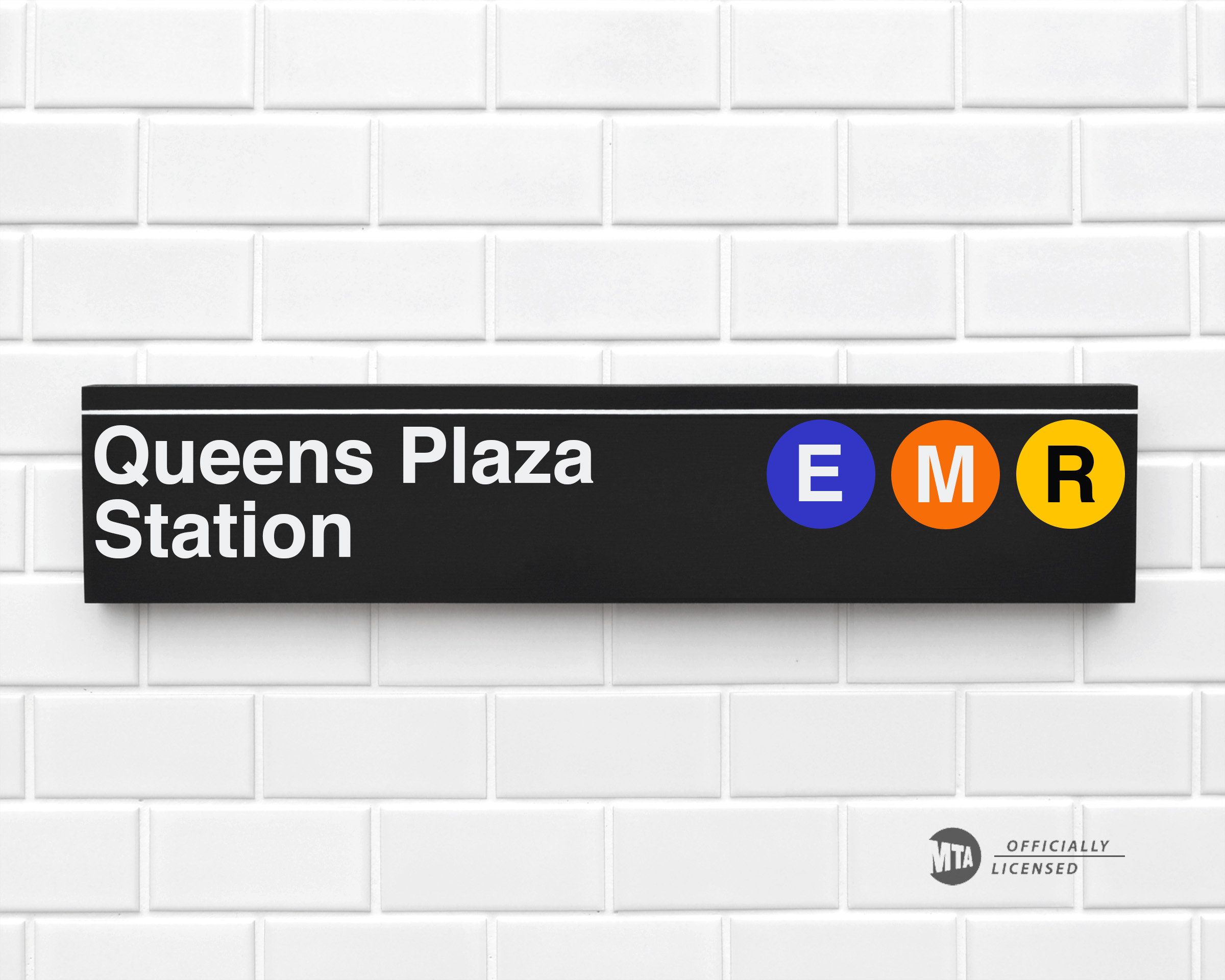 Queens plaza signs