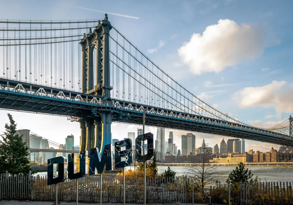 brooklyn dumbo sign