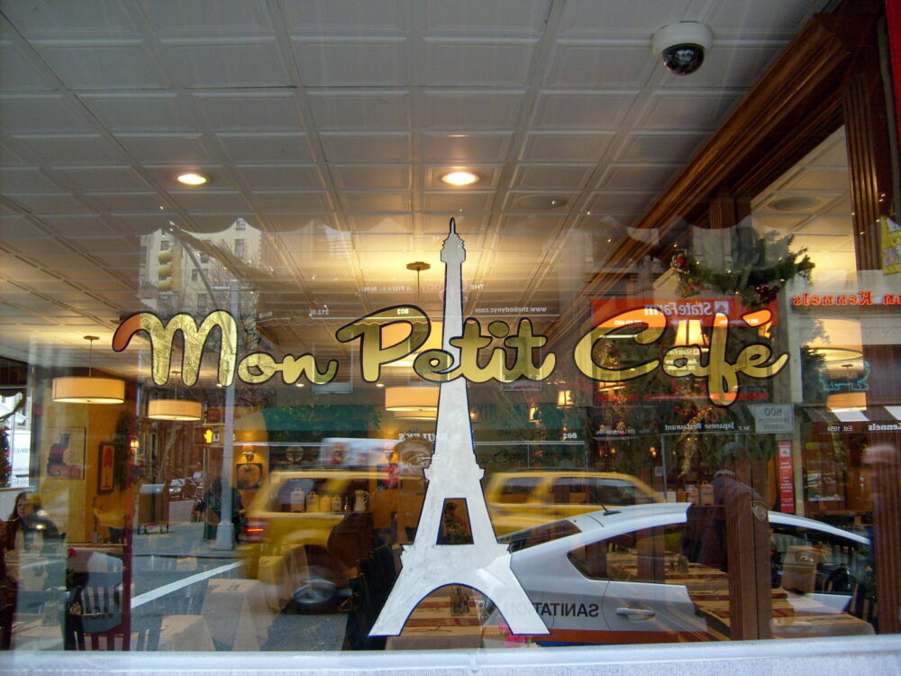 mon petit cafe gold window lettering scaled e1691843757325