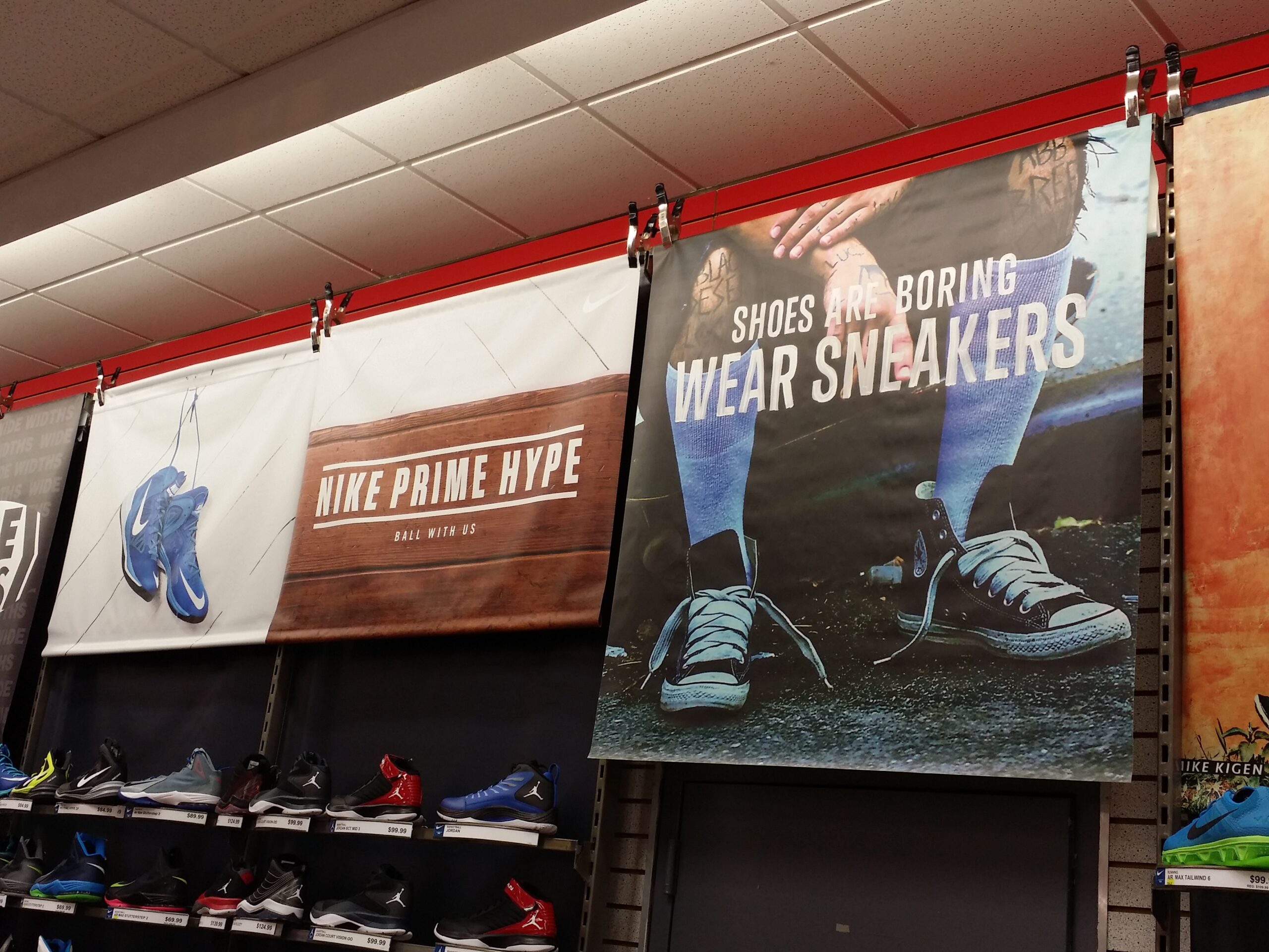 retail-store-banners